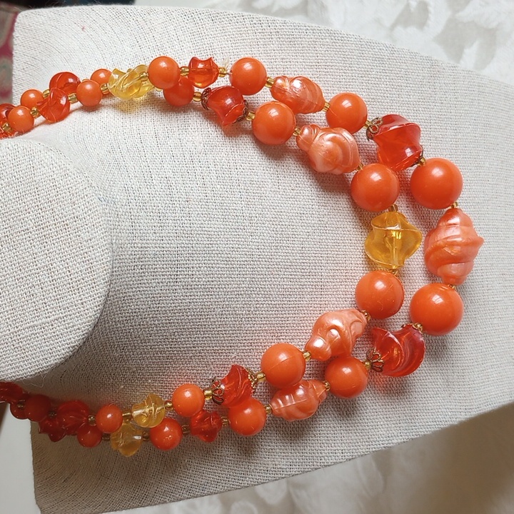 Vintage Unsigned West Germany Orange Lucite Shell Double Strand 28 In Necklace 28$